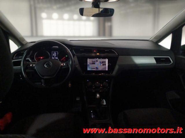 VOLKSWAGEN Touran 2.0 TDI 150 CV SCR DSG BMTechnology IN ARRIVO