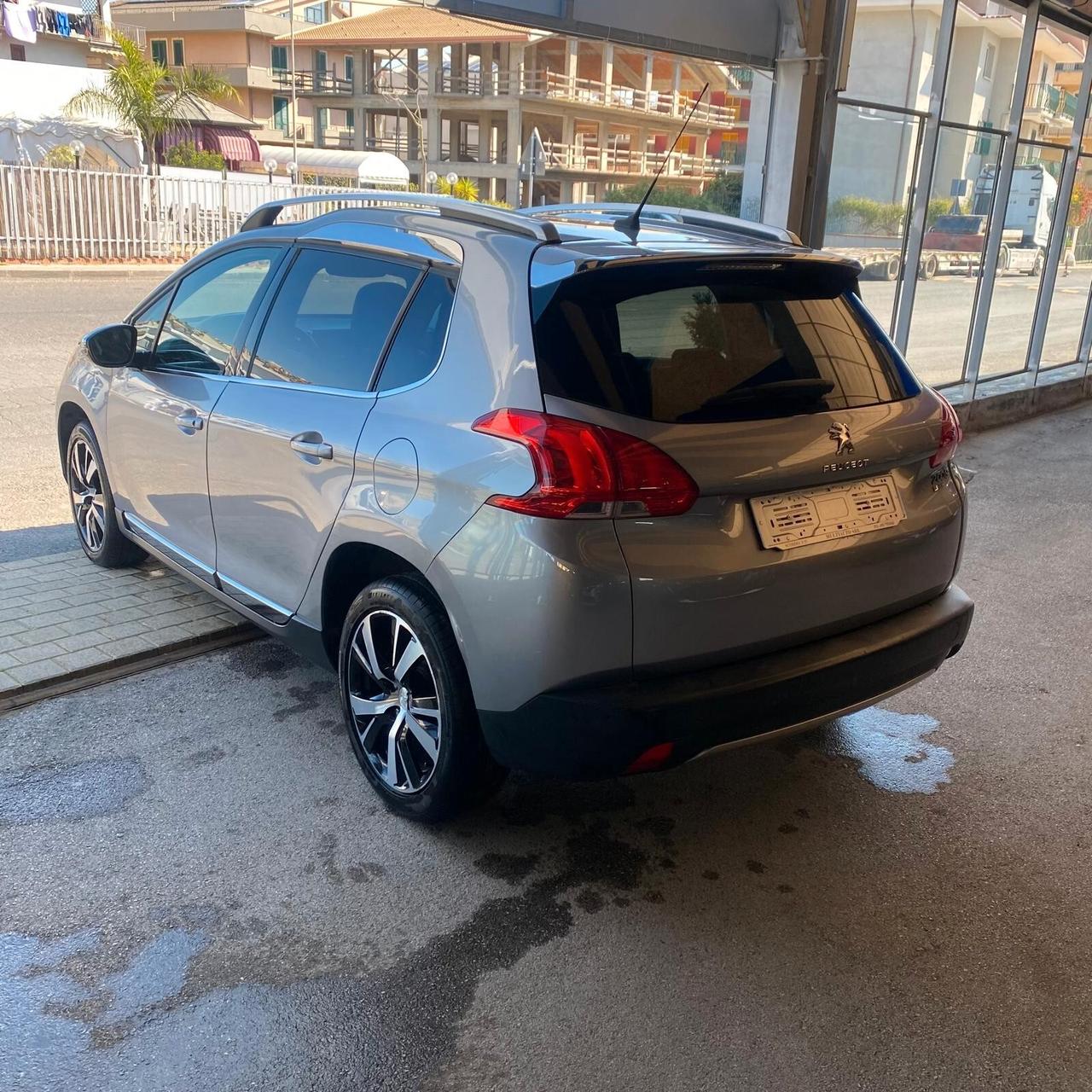 Peugeot 2008 1.6 e-HDi 92 CV Stop&Start Allure