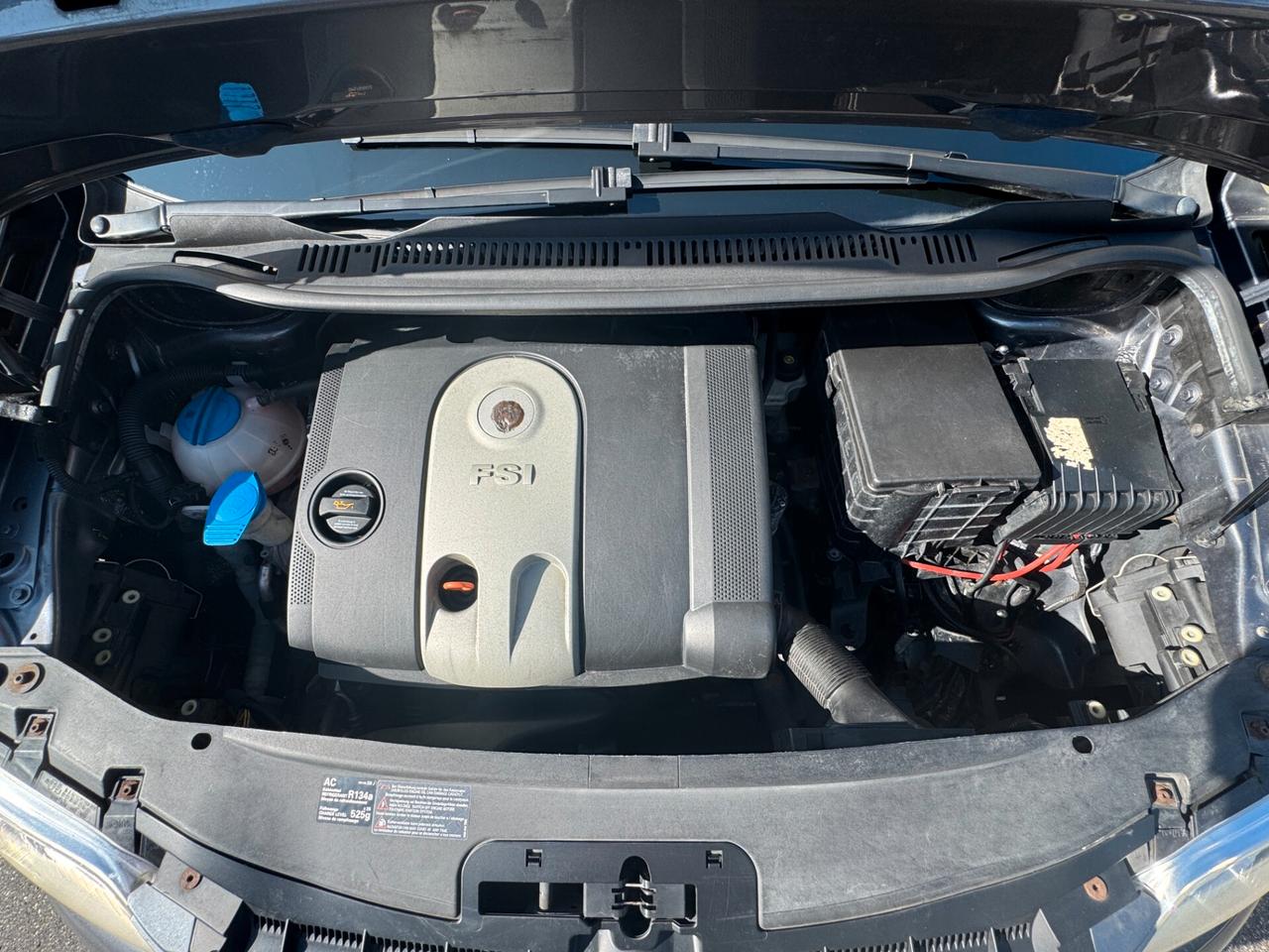 Volkswagen Touran 1.6 16V FSI Highline NEOPATENTATO