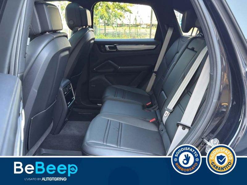 Porsche Cayenne 3.0 PLATINUM EDITION TIPTRONIC