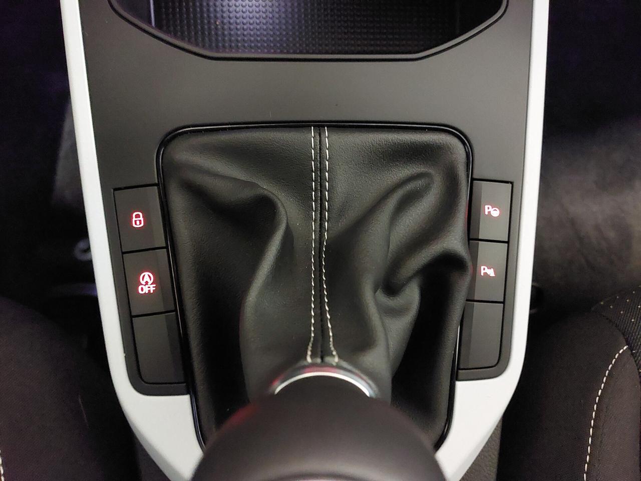 SEAT Arona Arona 1.0 EcoTSI Black Edition