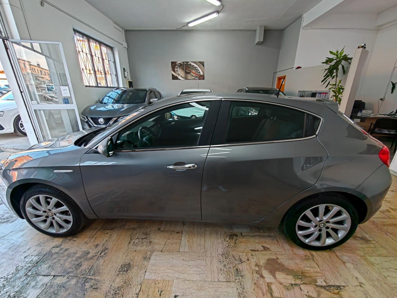 Alfa Romeo Giulietta 1.6 JTDm 120 CV