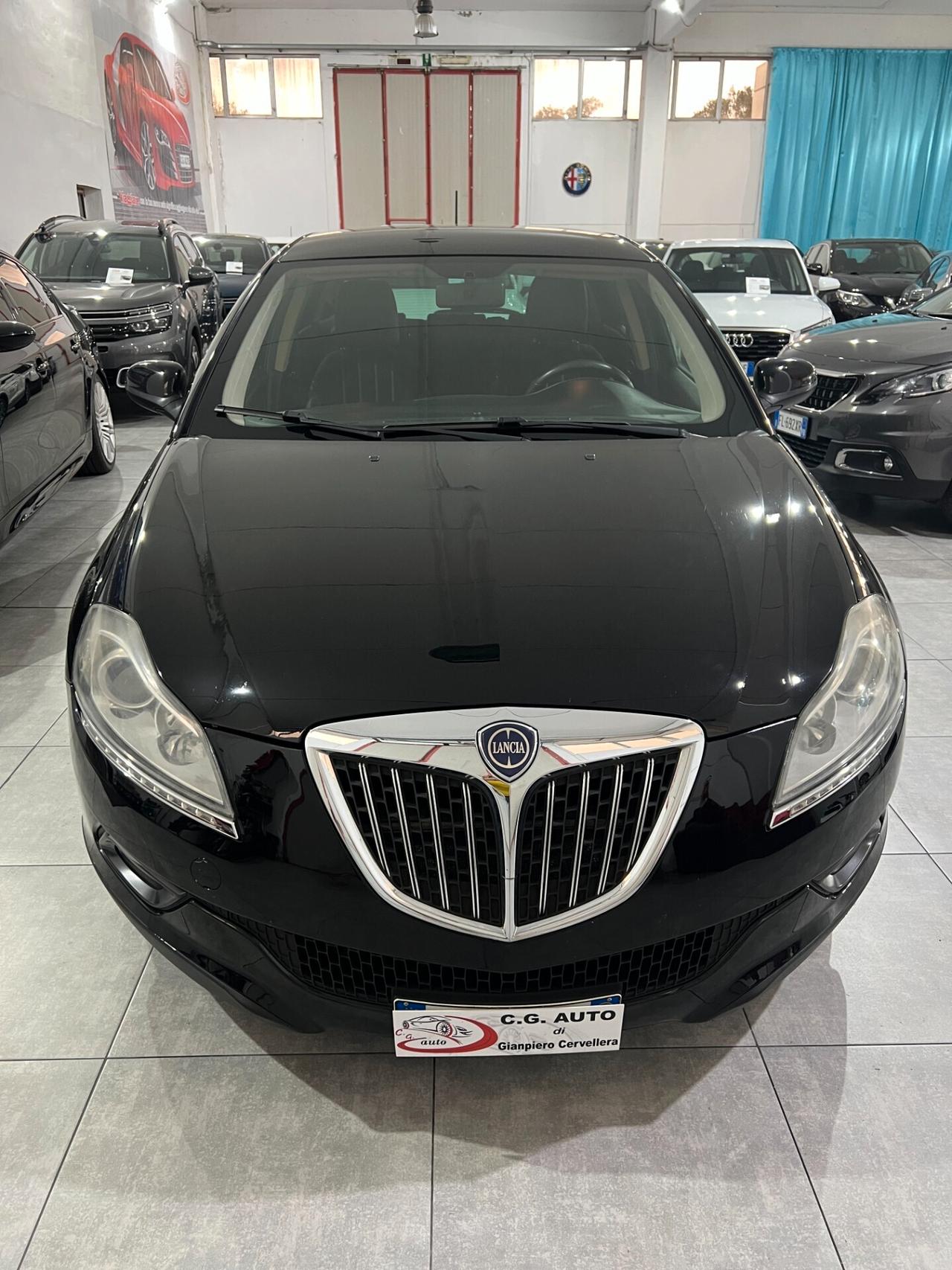 Lancia Delta 1.6 120 CV - PLATINO - 2011