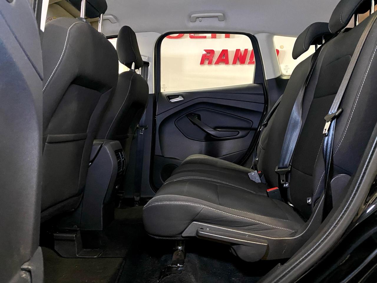 Ford Kuga 2.0 TDCI 120 CV S&S 2WD Powershift Business