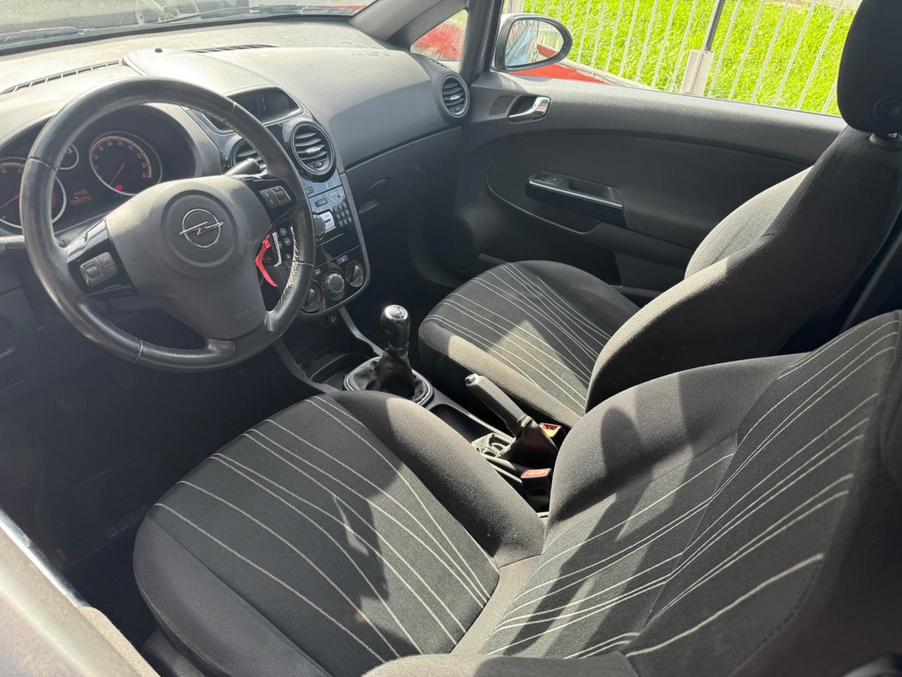 Opel Corsa 1.2 GPL NUOVO - POCHI KM - 2010