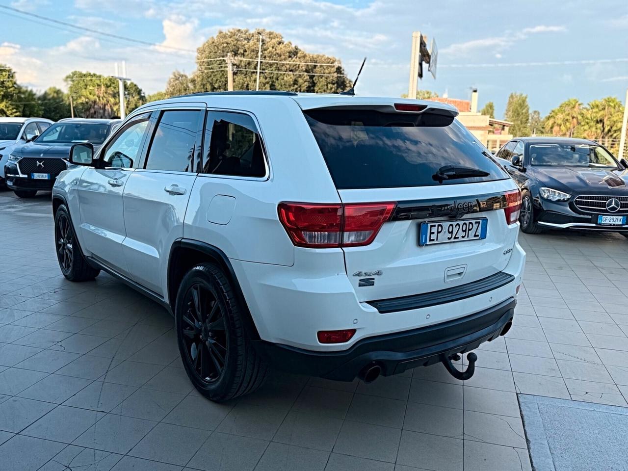 Jeep Grand Cherokee 3.0 CRD 241 CV Overland 12 mesi di garanzia!