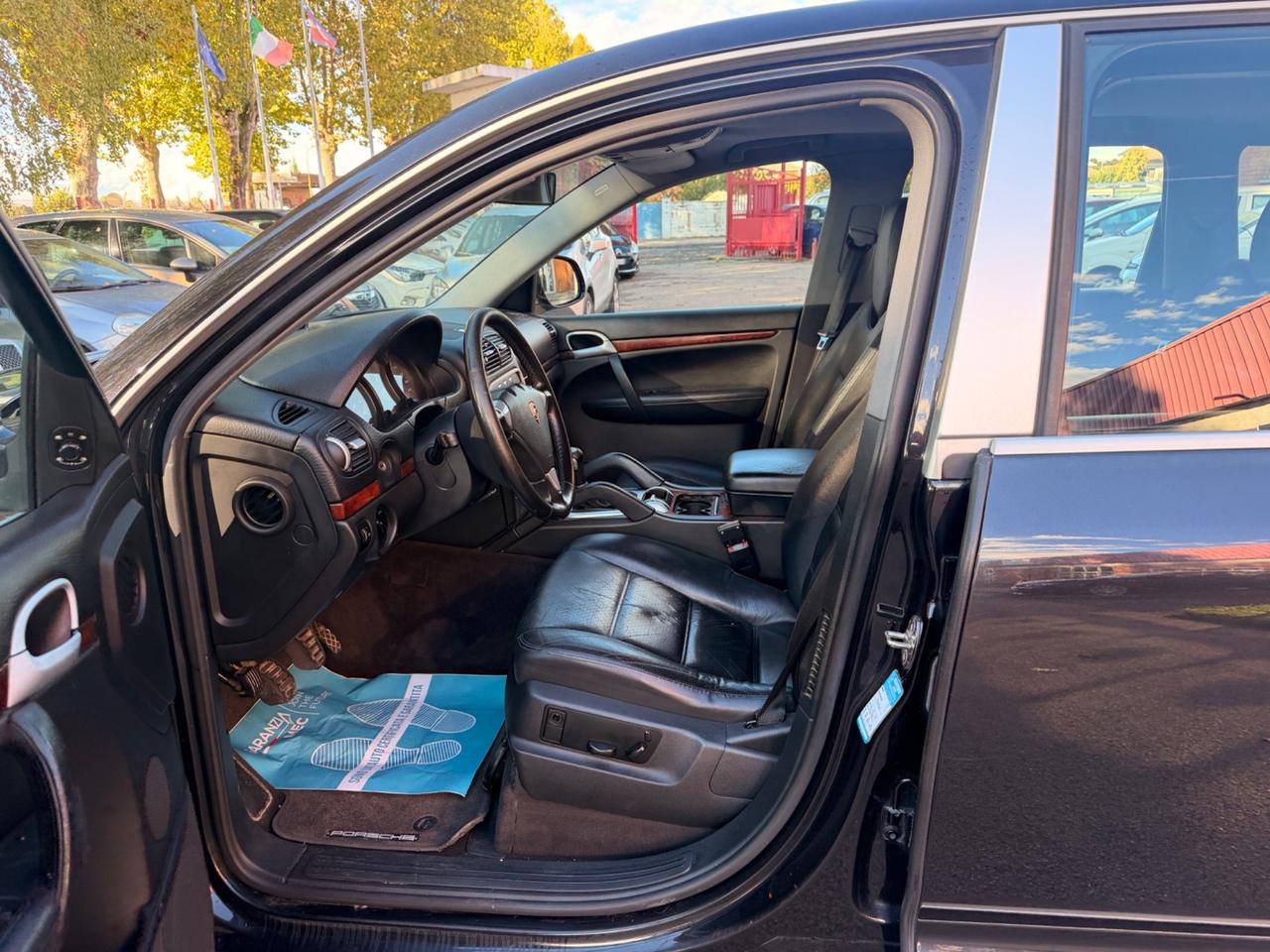 Porsche Cayenne 3.2 V6 cat
