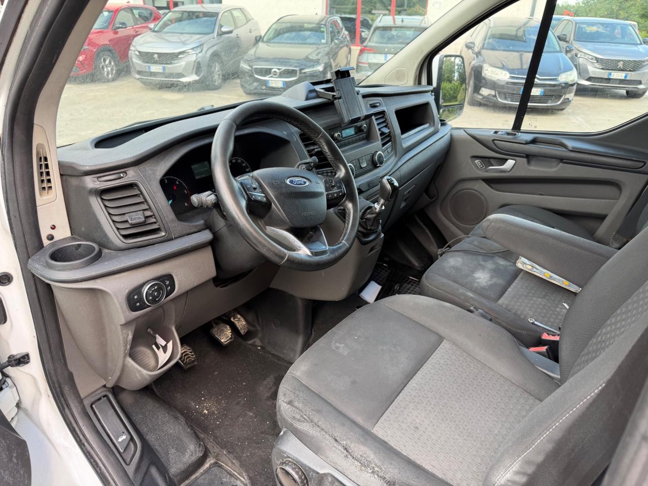 Ford Tourneo Custom 320 2.0 EcoBlue 130CV aut. PC Trend