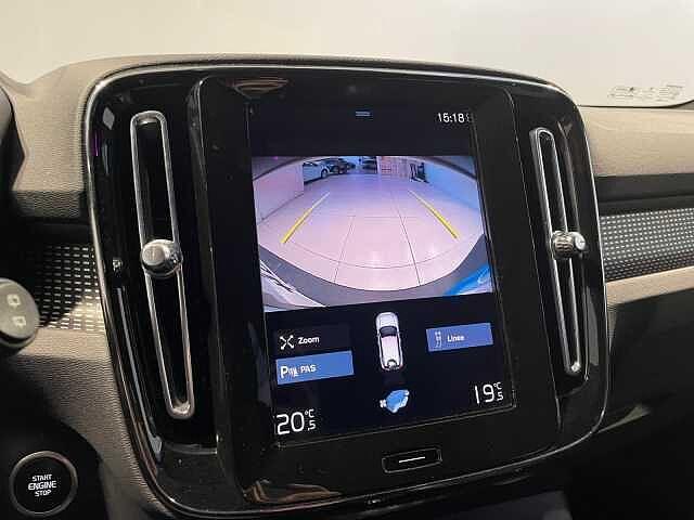Volvo XC40 T3 1.5 163CV Geartronic R-design - IVA ESPOSTA