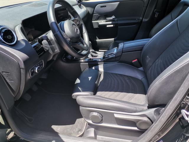 MERCEDES-BENZ B 180 d Executive