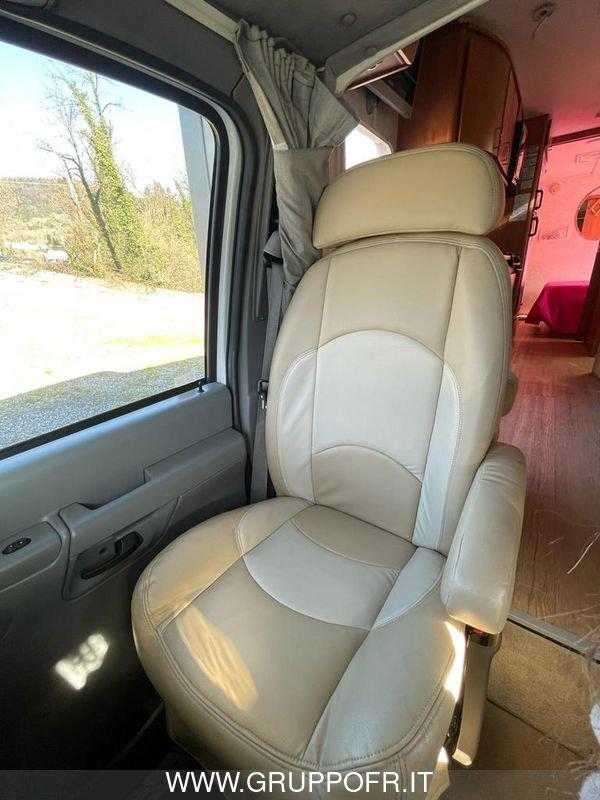 Ford E 450 VISTA CRUISER E 450 6.0 TD 2 POP UP TRAINO 35 Q MANSARDATO