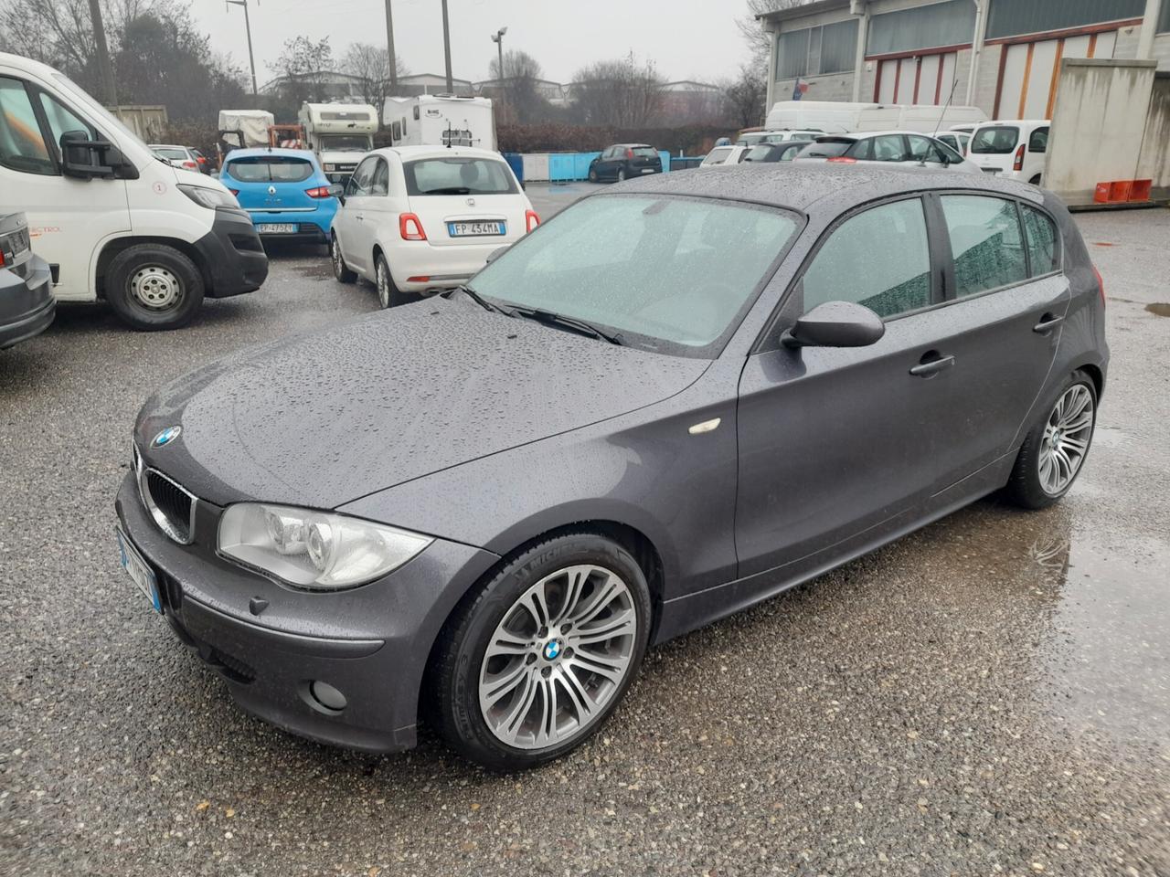 Bmw 116 116i cat 5 porte Futura