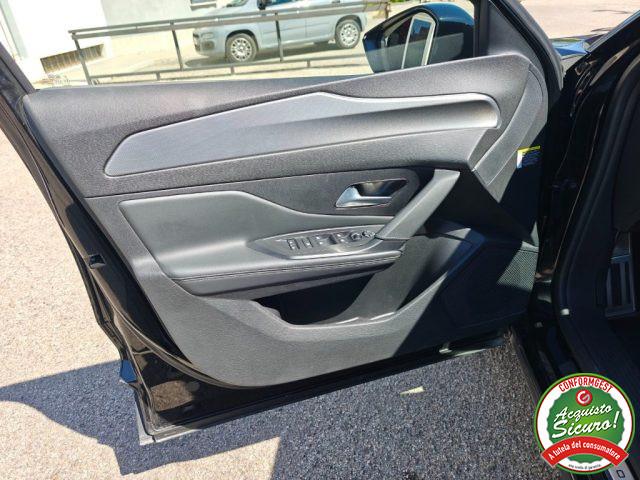 PEUGEOT 408 Hybrid 136 e-DCS6 GT