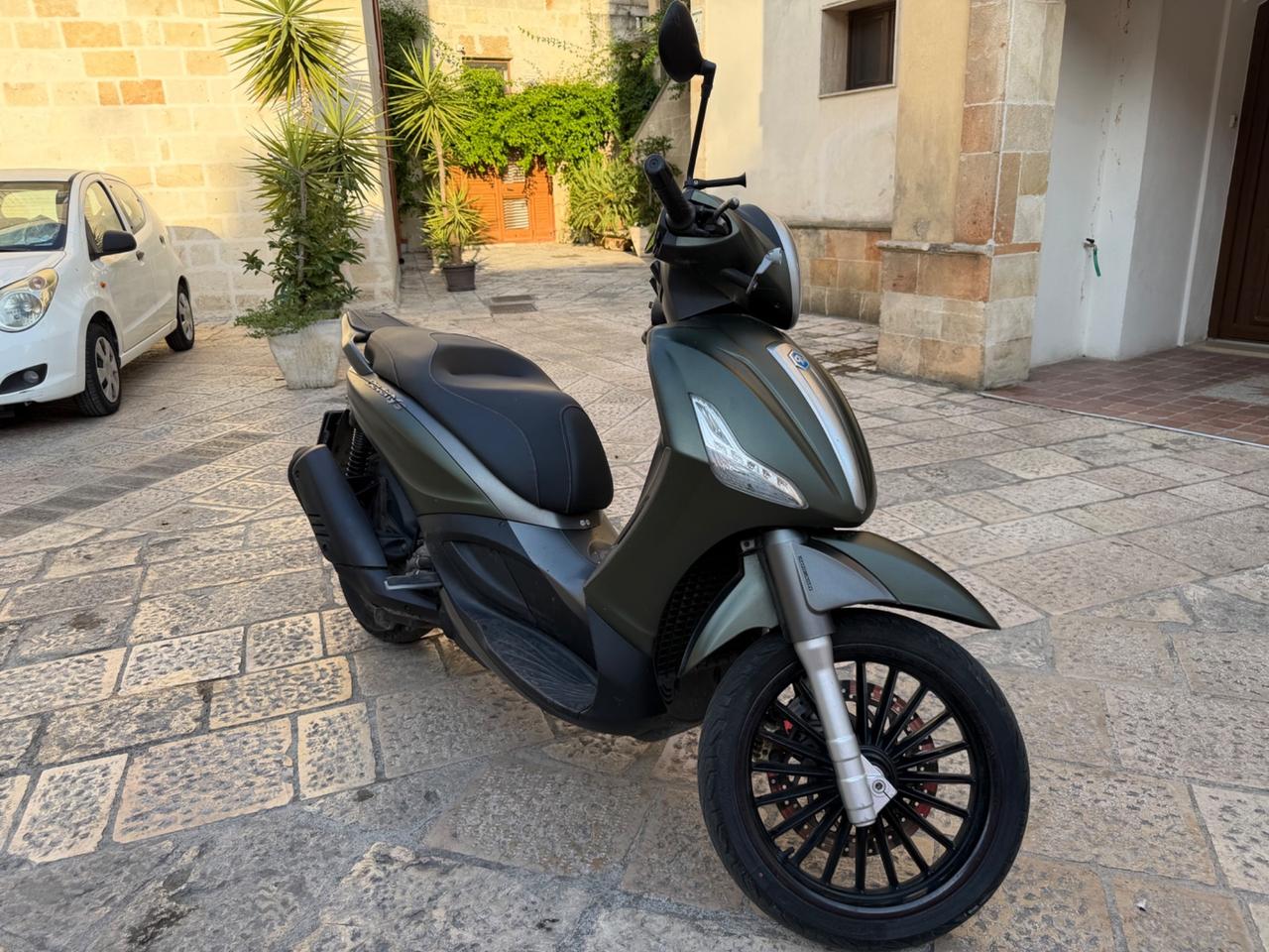 Piaggio Beverly 300 i.e. S