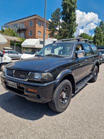 Mitsubishi Pajero Sport 3.0i V6 24V - 4x4