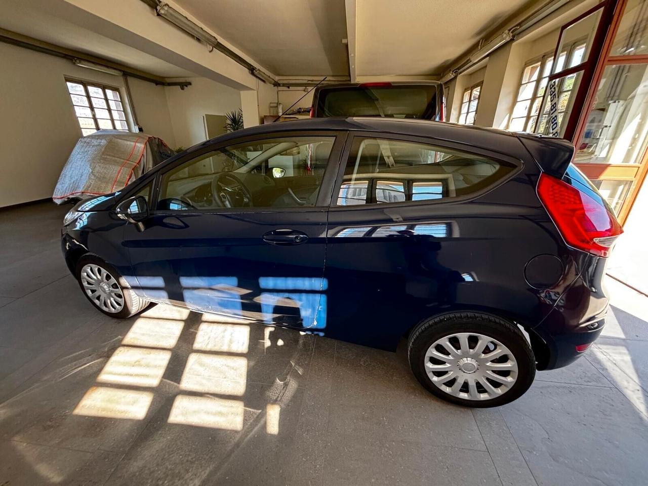 Ford Fiesta 1.2 60CV 3 porte Trend