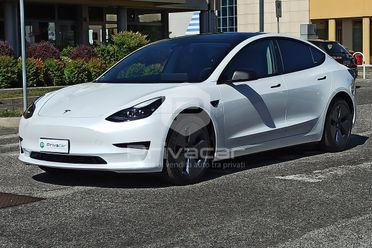 TESLA Model 3 RWD