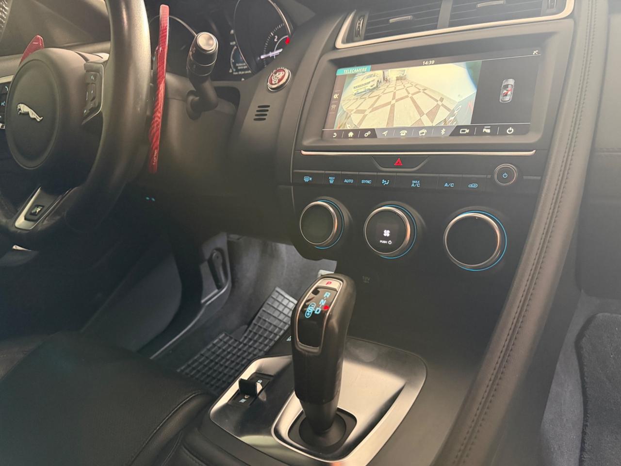 Jaguar E-Pace 2.0D 150 CV AWD R-Dynamic