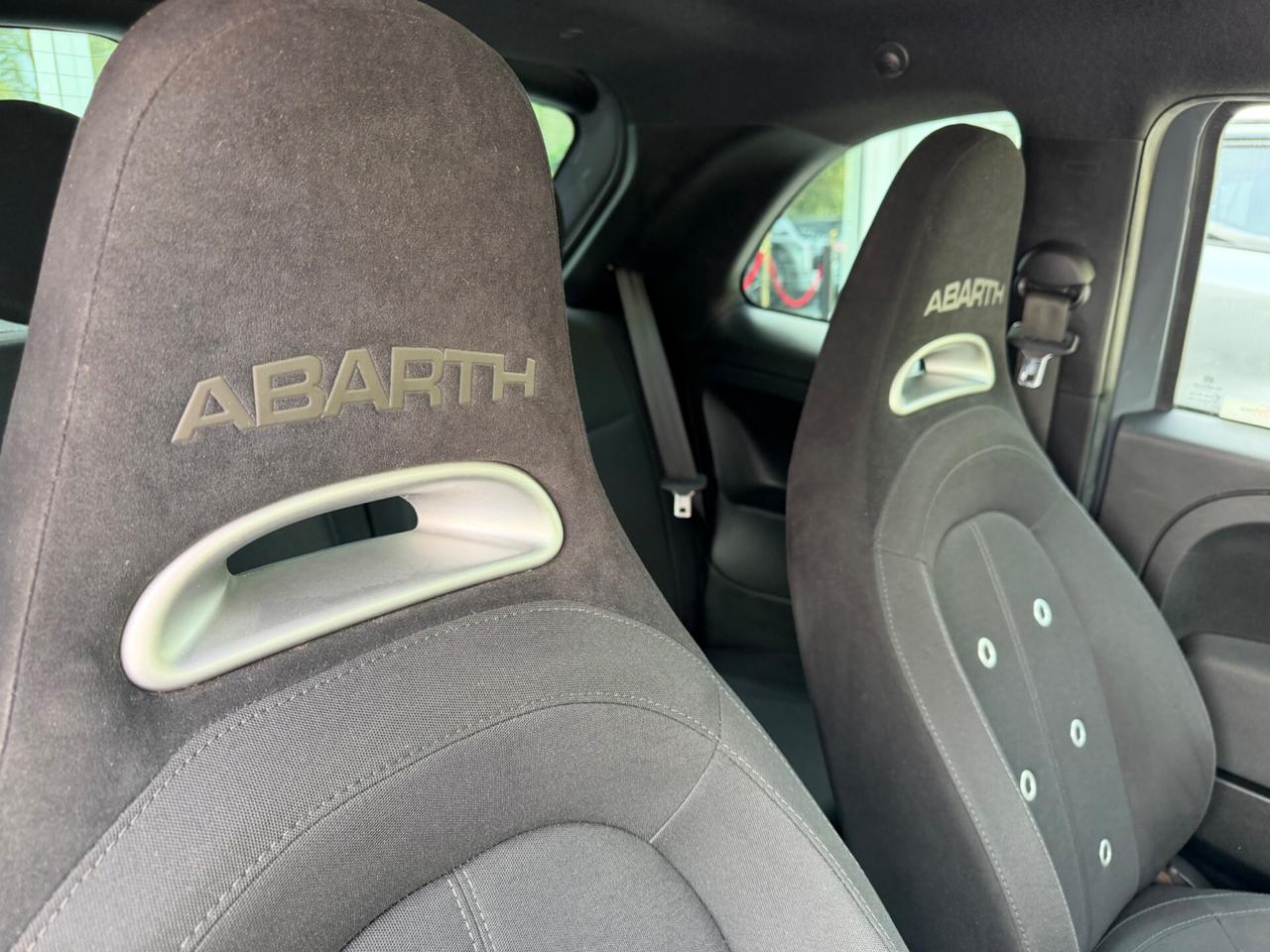 Abarth 595 1.4 Turbo T-Jet 145 CV