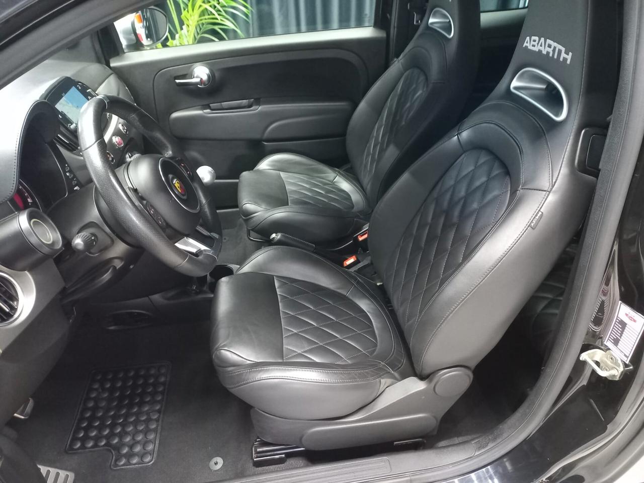 Abarth 595 1.4 Turbo T-Jet 165 CV