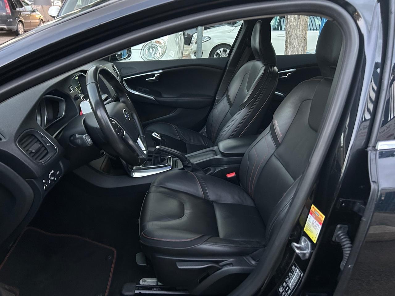 Volvo V40 Ocean Race 1.6 Diesel 115 cv 2015
