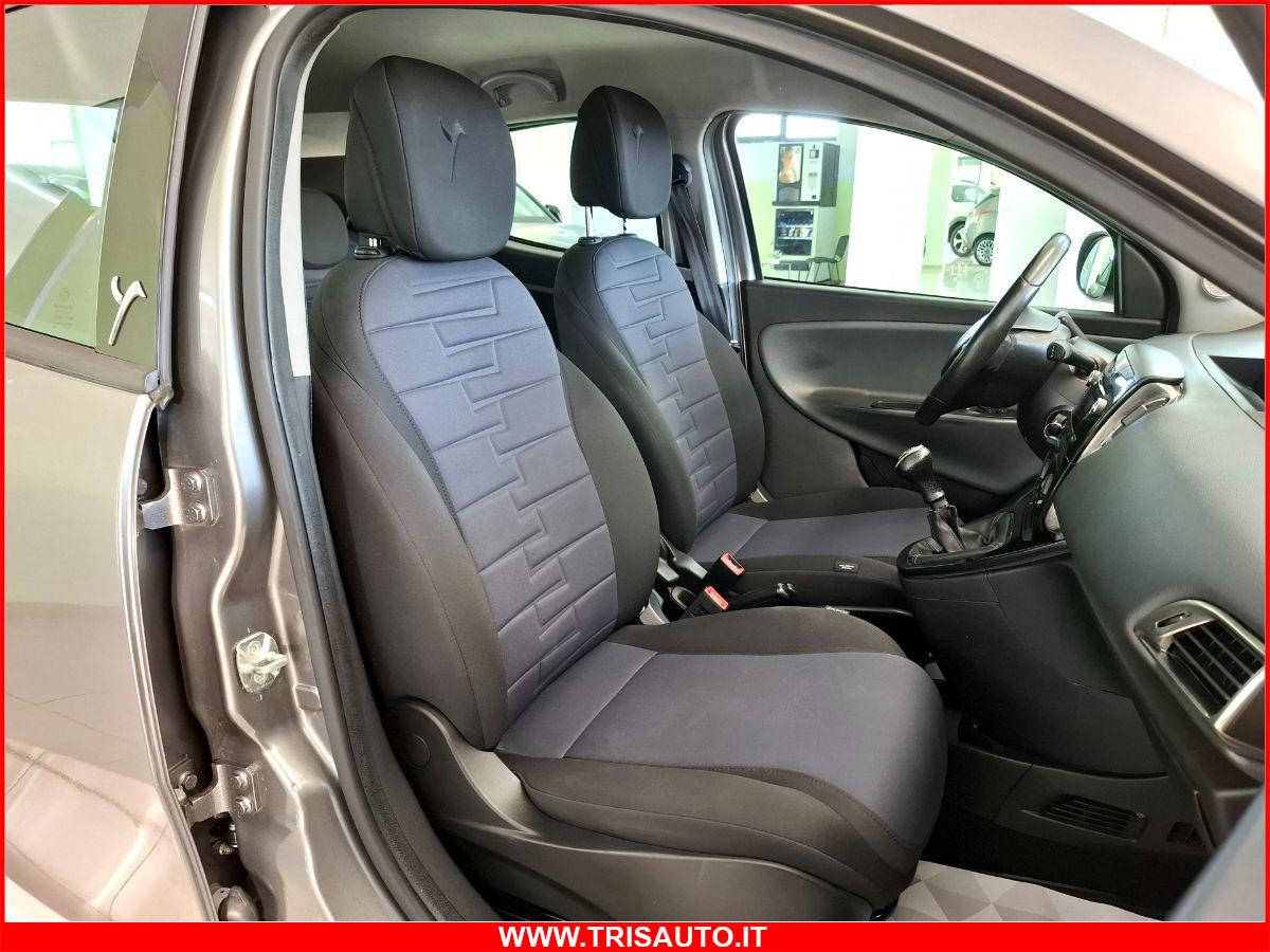 LANCIA Ypsilon 1.3 Mjt Gold NEOPATENTATI