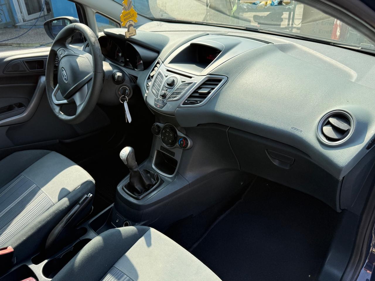 Ford Fiesta 1.6 TDCi 90CV 5 porte DPF Titanium