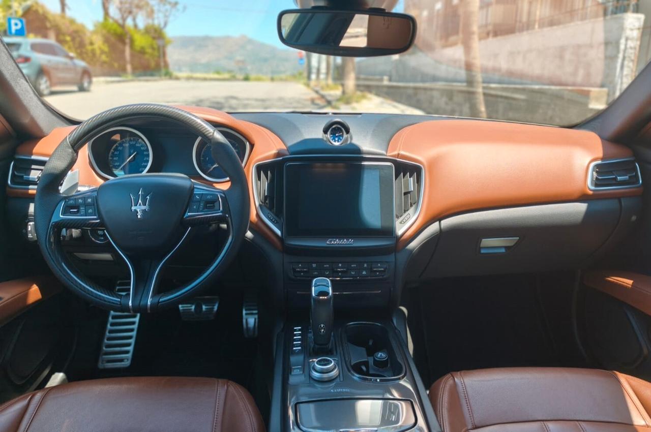 Maserati Ghibli V6 Diesel Granlusso