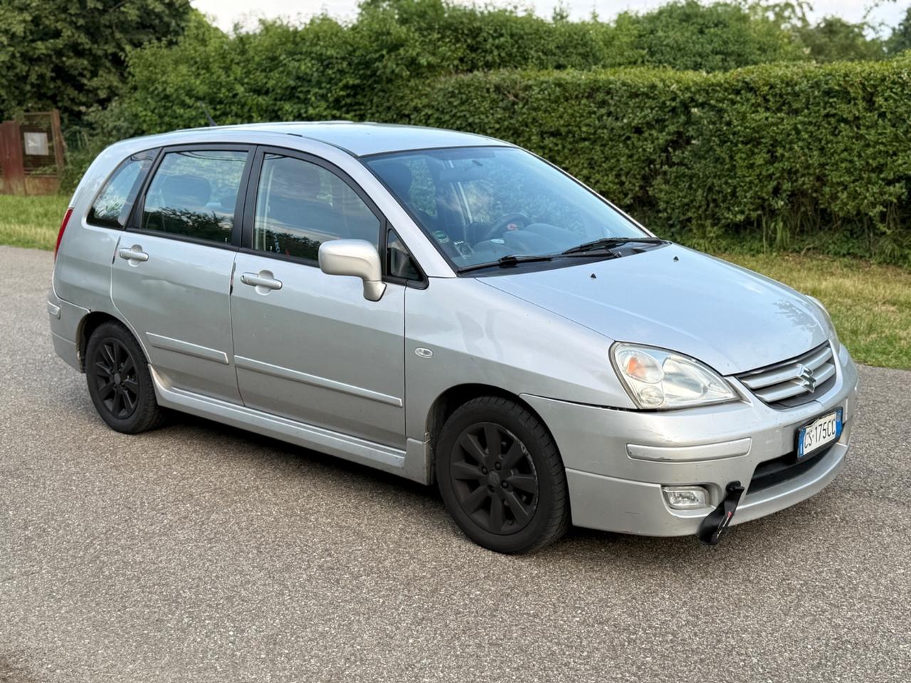 Suzuki Liana 1.6i 4x4 Benzina