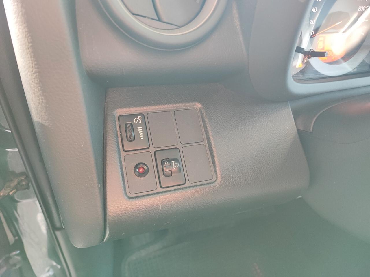 Toyota RAV 4 RAV4 2.2 D-4D 136 CV Luxury