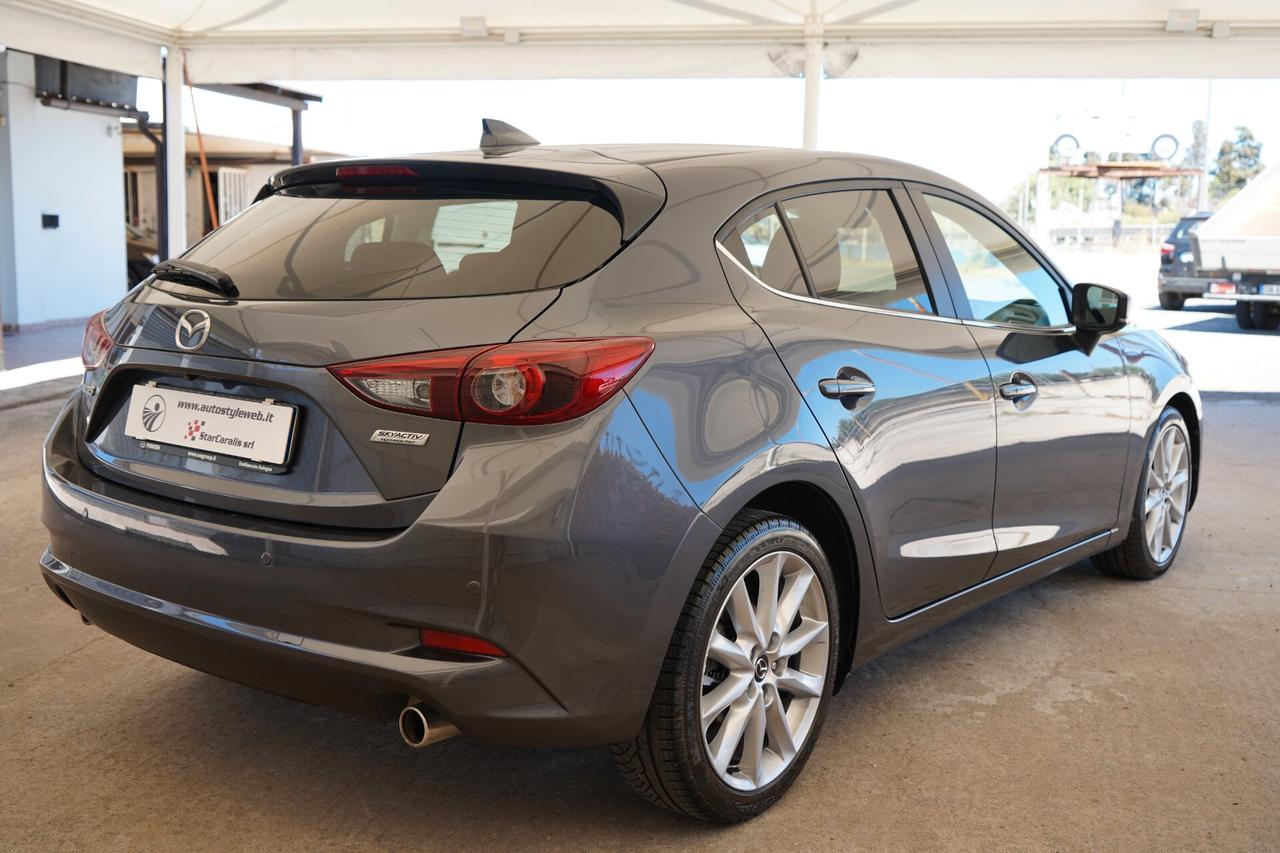 Mazda 3 Mazda3 2.2 Skyactiv-D Exceed - 2018