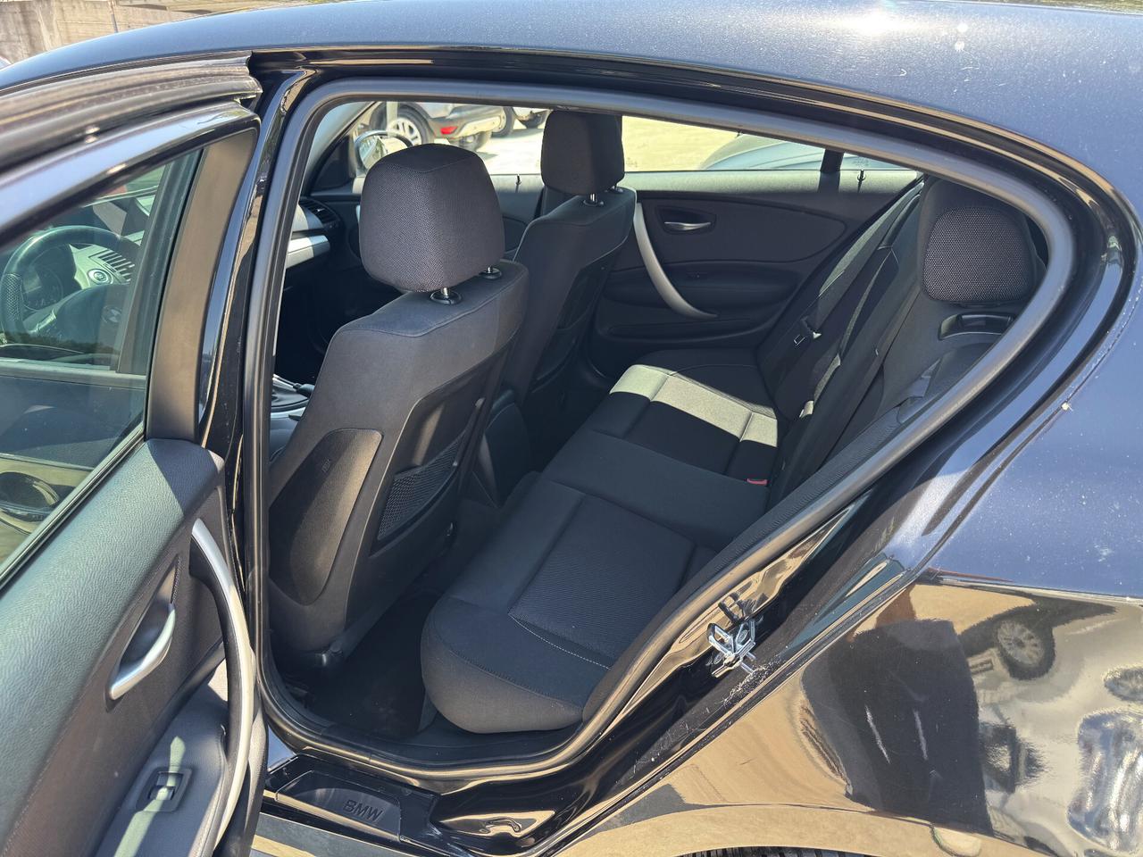 BMW 120d 177CV ATTIVA/NAVY/XENON/AUTOMATICO