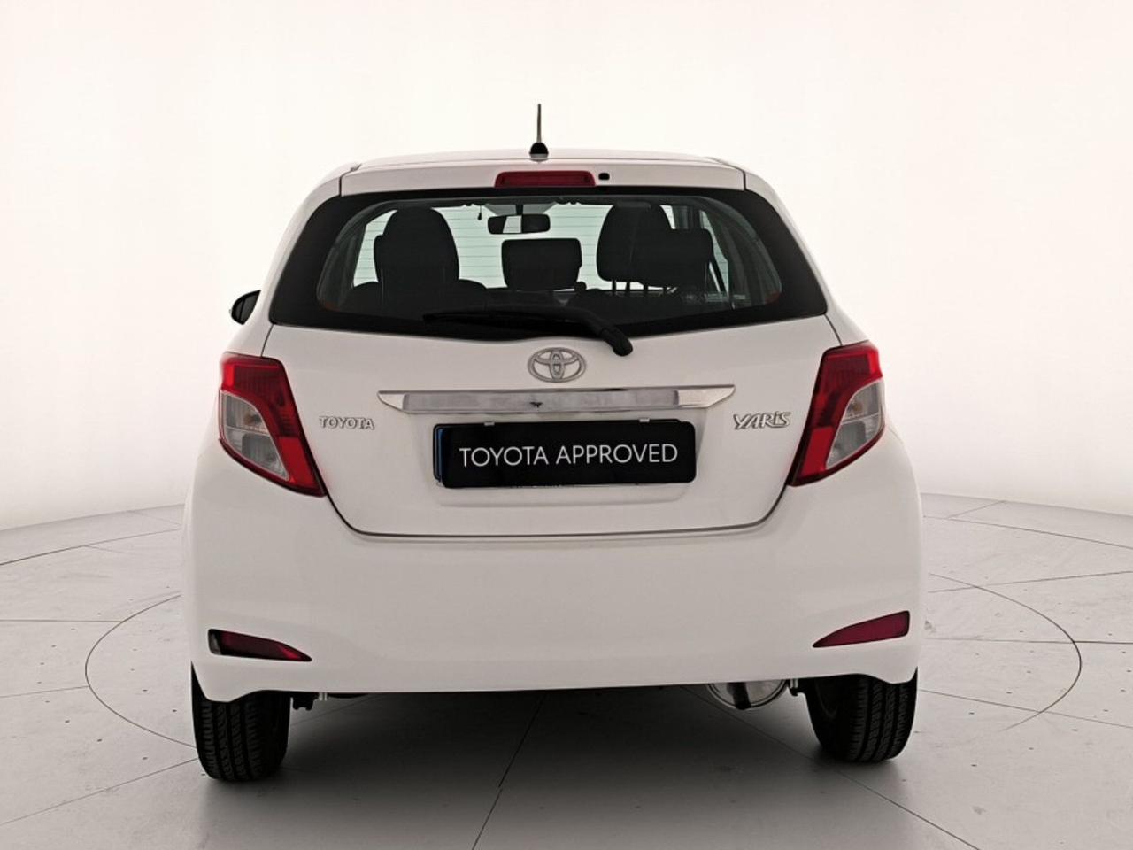Toyota Yaris 5p 1.0 active