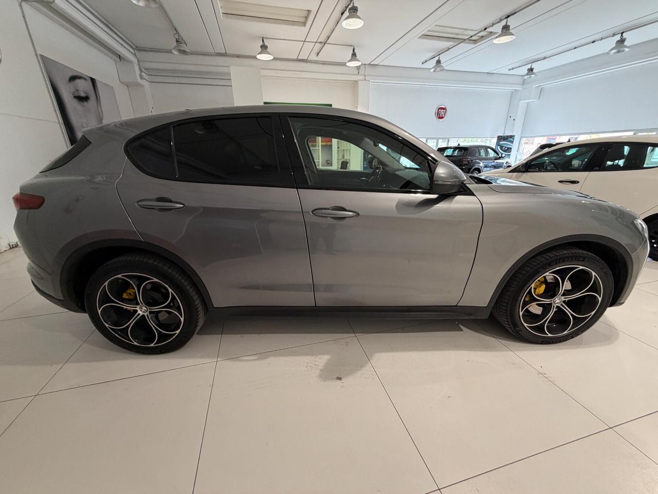 Alfa Romeo Stelvio 2.2 Turbodiesel 210 CV AT8 Q4 Executive