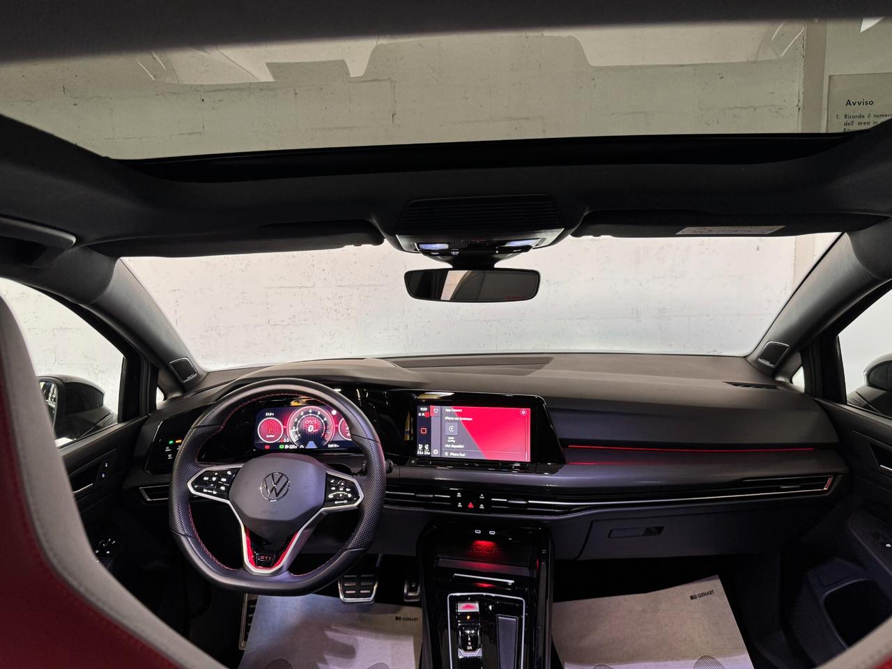 Volkswagen Golf GTI 2.0 TSI