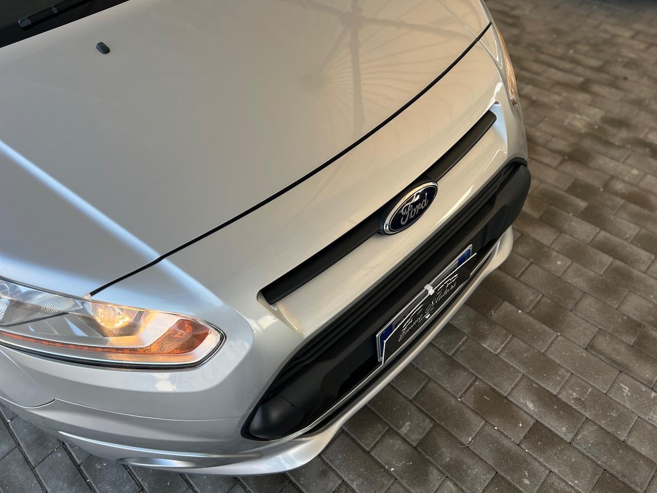 Ford Tourneo Connect 1.6 TDCi 115 CV 7 Posti