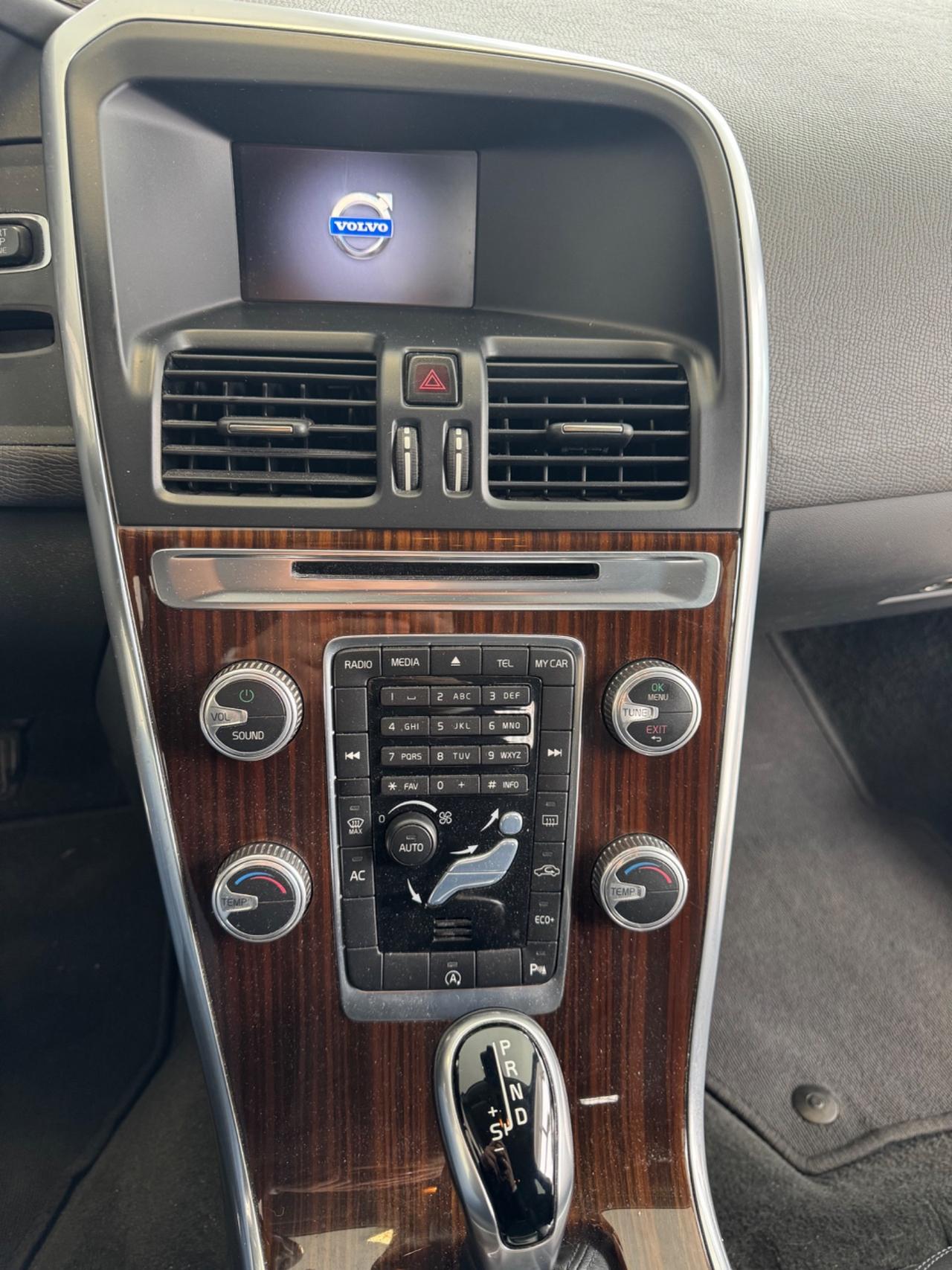 Volvo XC 60 XC60 D4 Geartronic Momentum