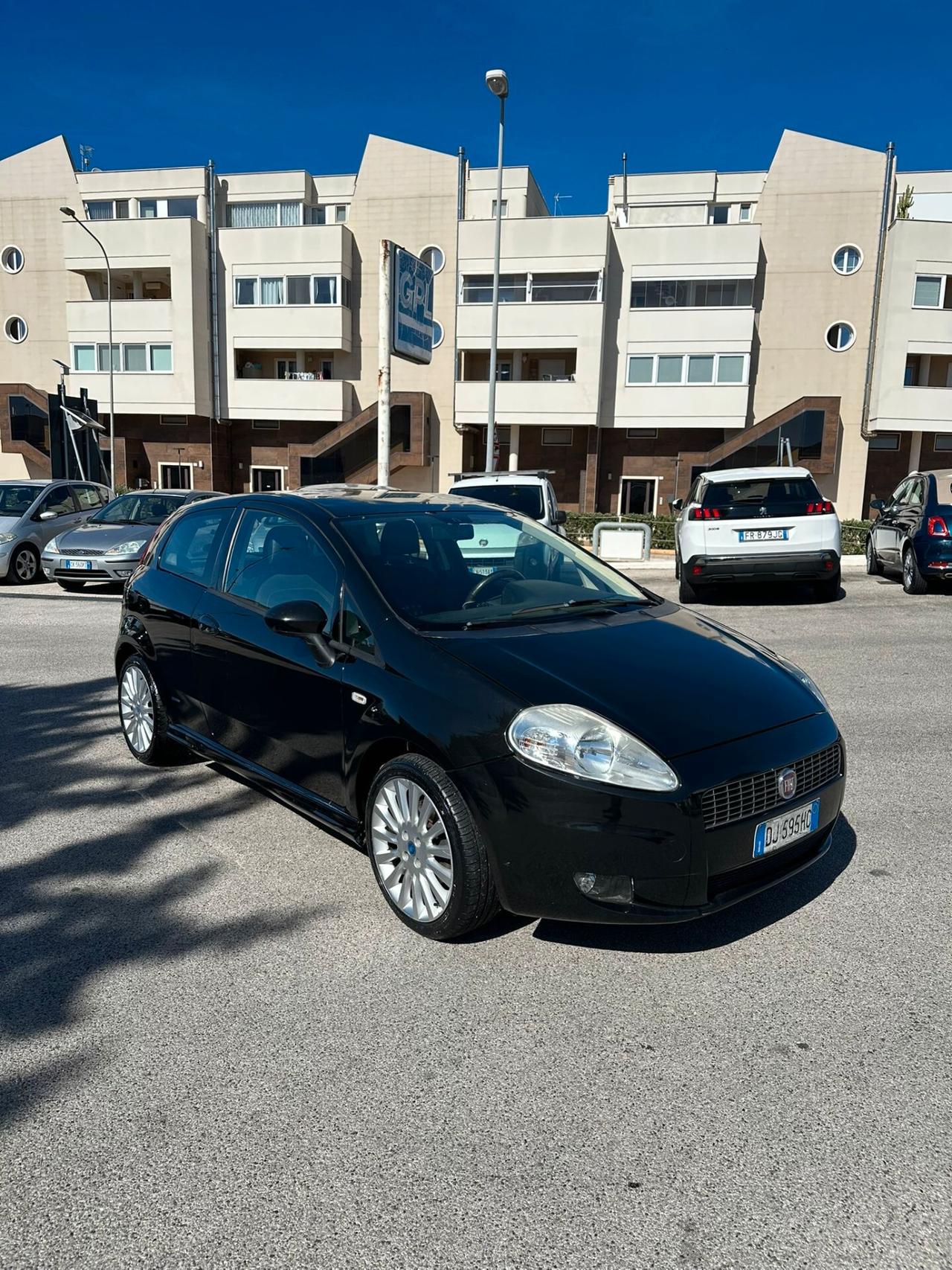 Fiat Grande Punto 1.3 MJT 90 CV 3 porte Emotion