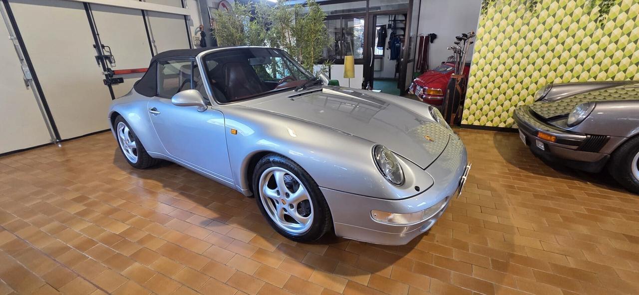 Porsche 911 993 Carrera2 Cabriolet Book service asi