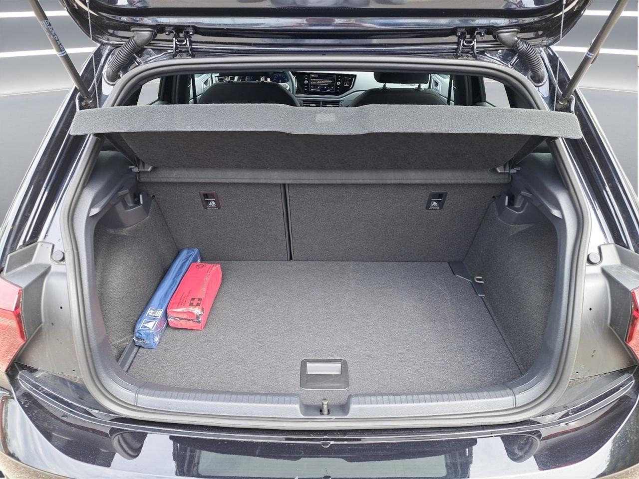 Volkswagen Polo 1.0 tsi r-line 95cv dsg