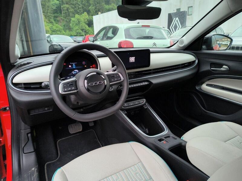 FIAT 600 1.2 Hybrid 100cv La Prima