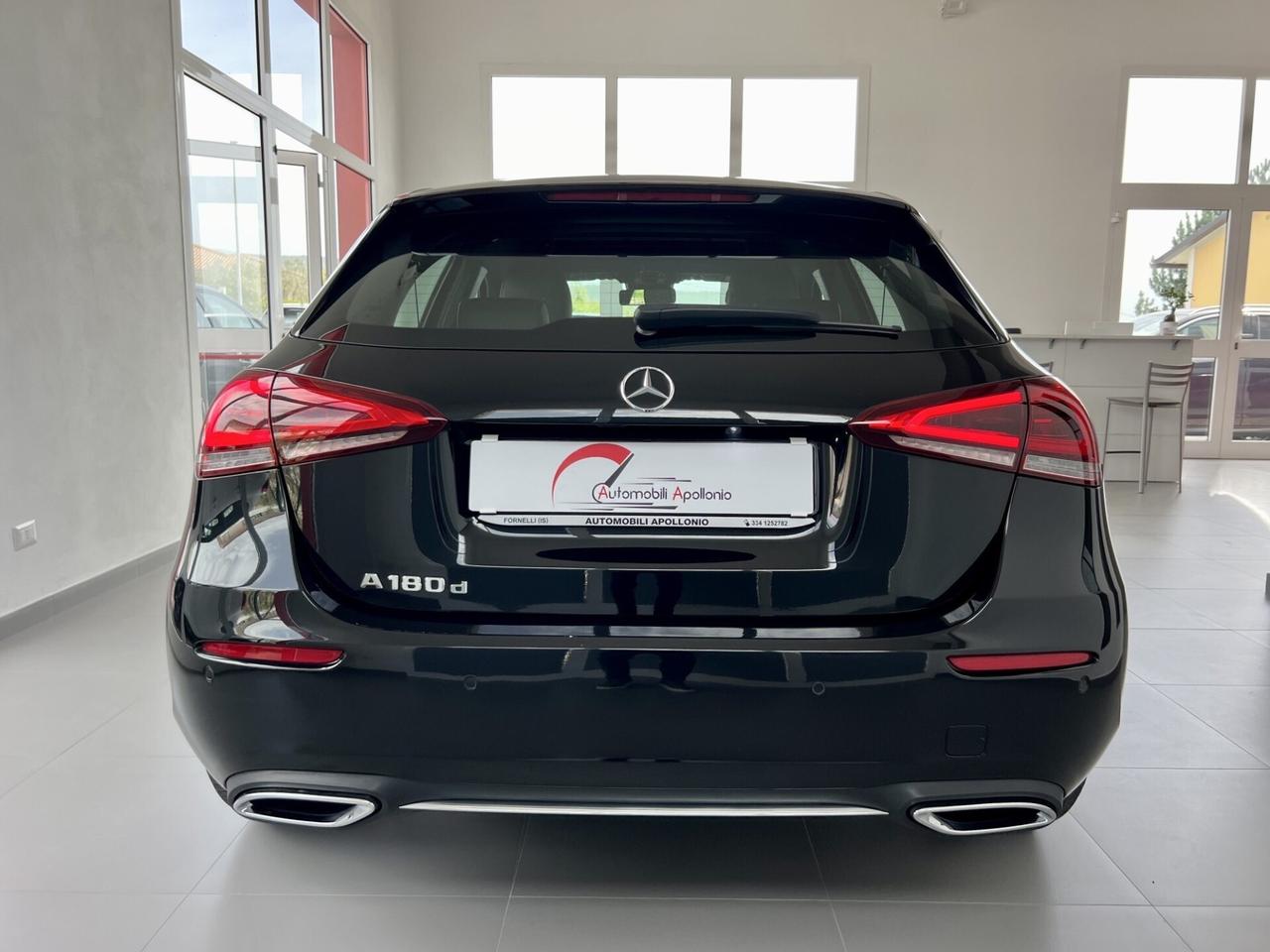 MERCEDES-BENZ A 180 d Aut. Business Extra - 2020
