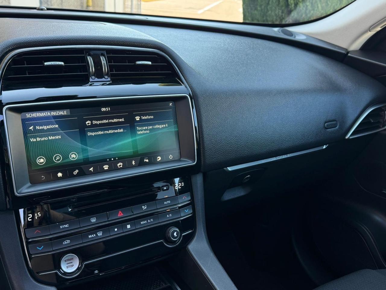 Jaguar F-Pace 2.0 D 180 CV AWD Motore da Controllare