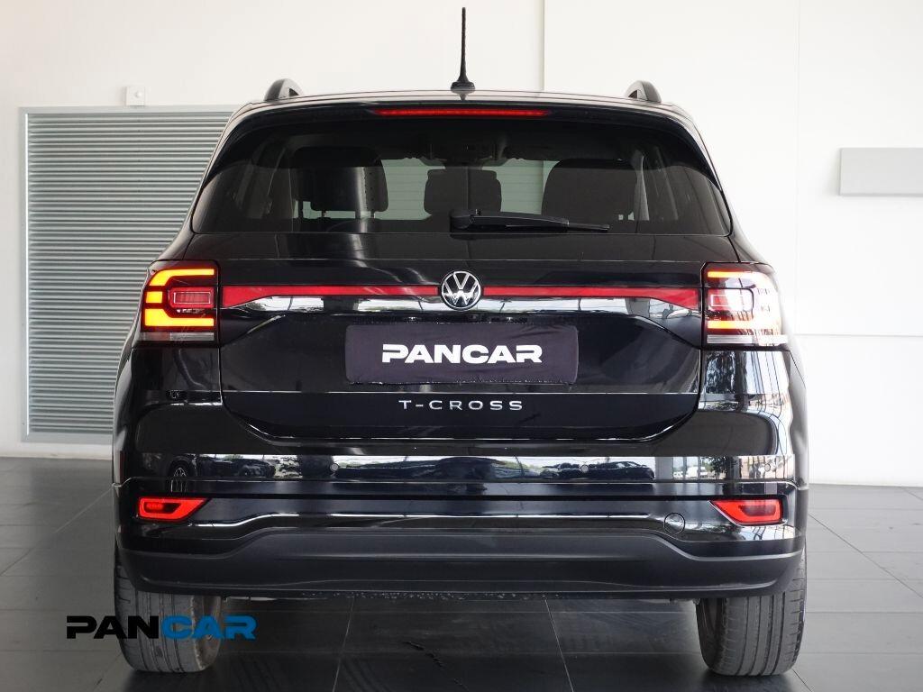 Volkswagen T-Cross 1.5 TSI DSG R-LINE