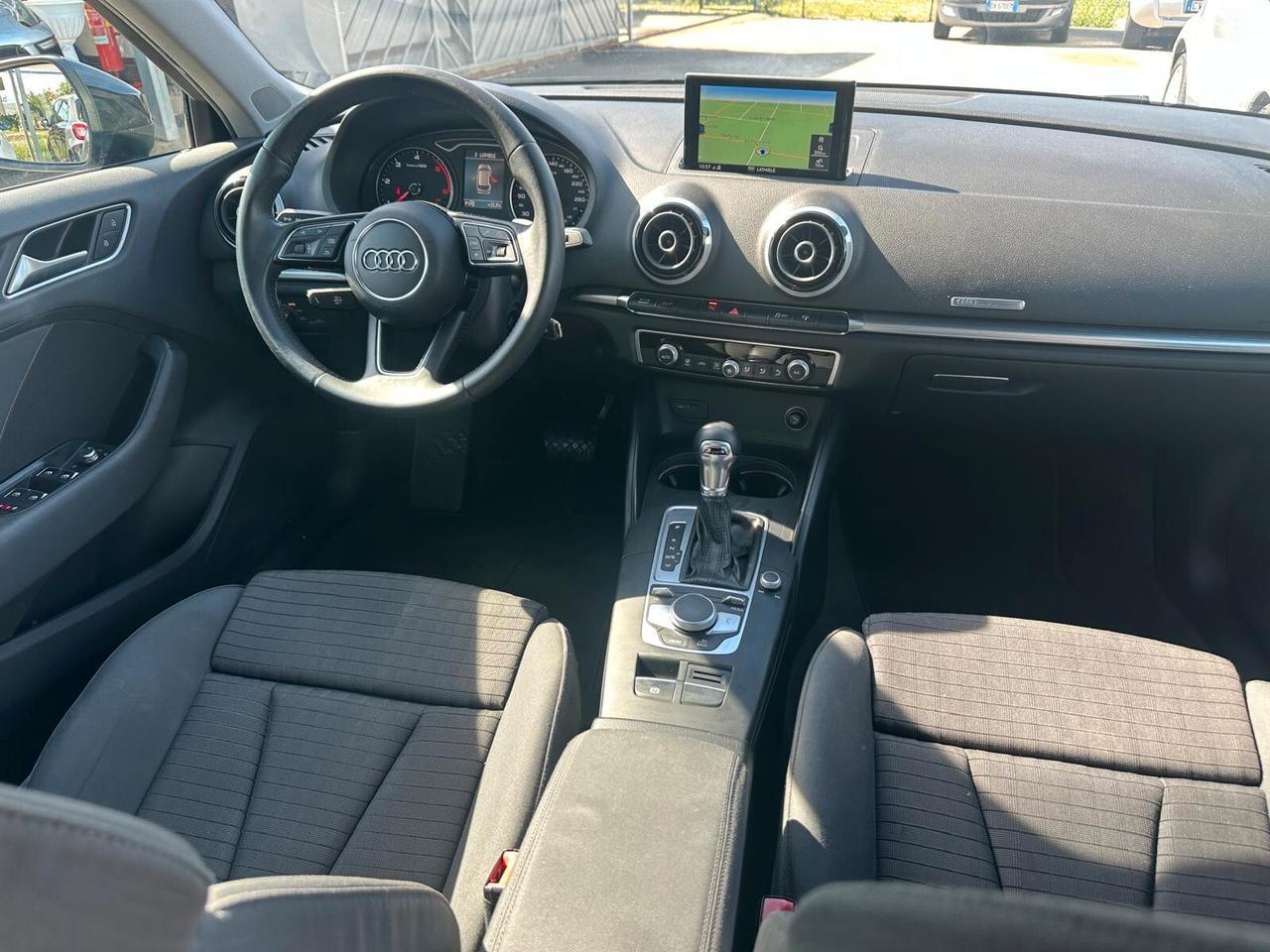 Audi A3 1.6 Sport Automatica