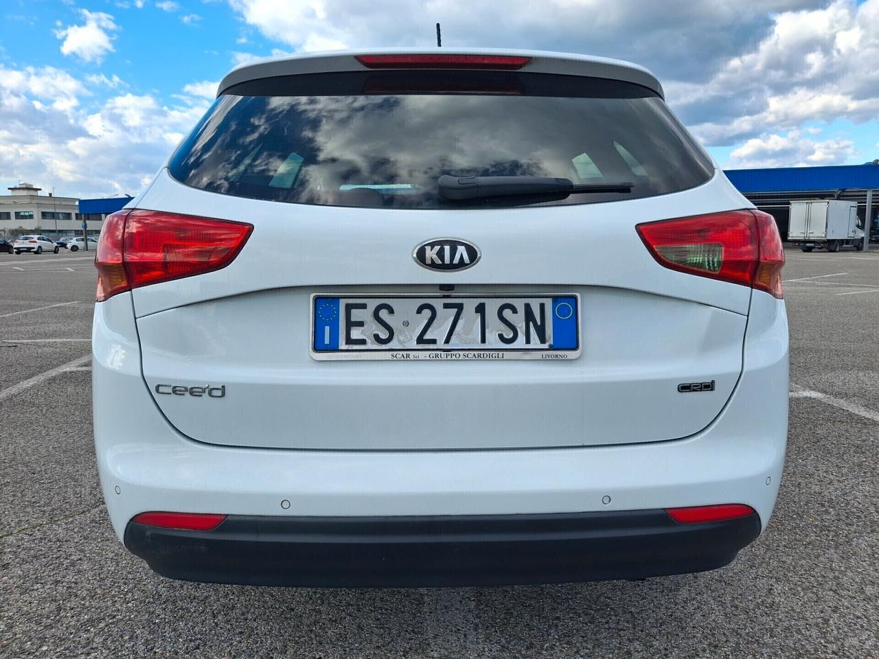 Kia Ceed cee'd 1.4 CRDi SW.-TELECAMERA-LUCI LED-