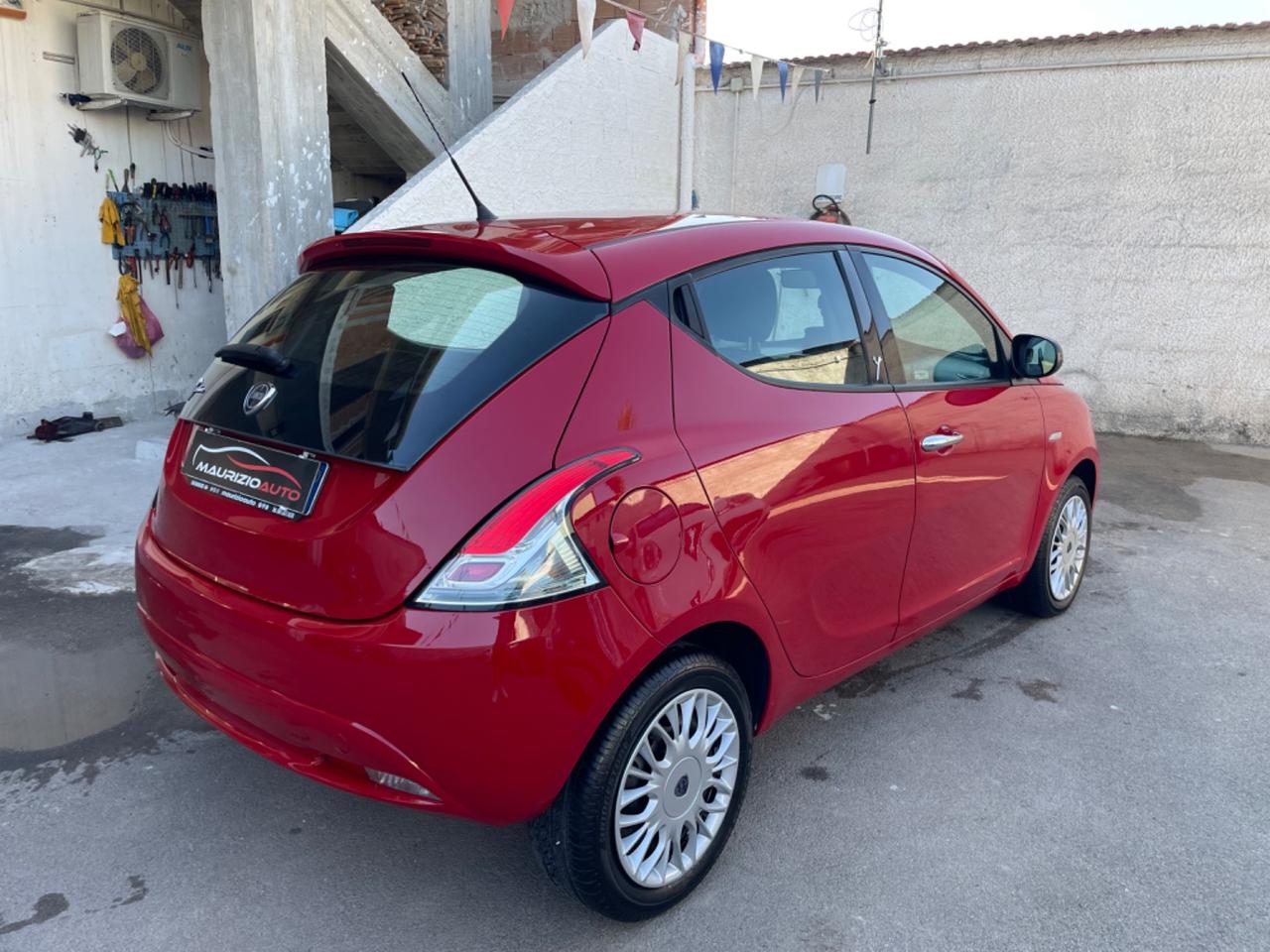 Lancia Ypsilon 1.3 MJT 16V 95 CV 5 porte S&S Mya dal nord Italia