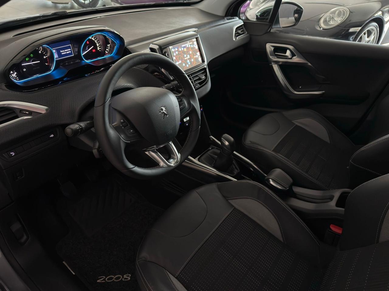 Peugeot 2008 1.6 VTi 120CV Allure
