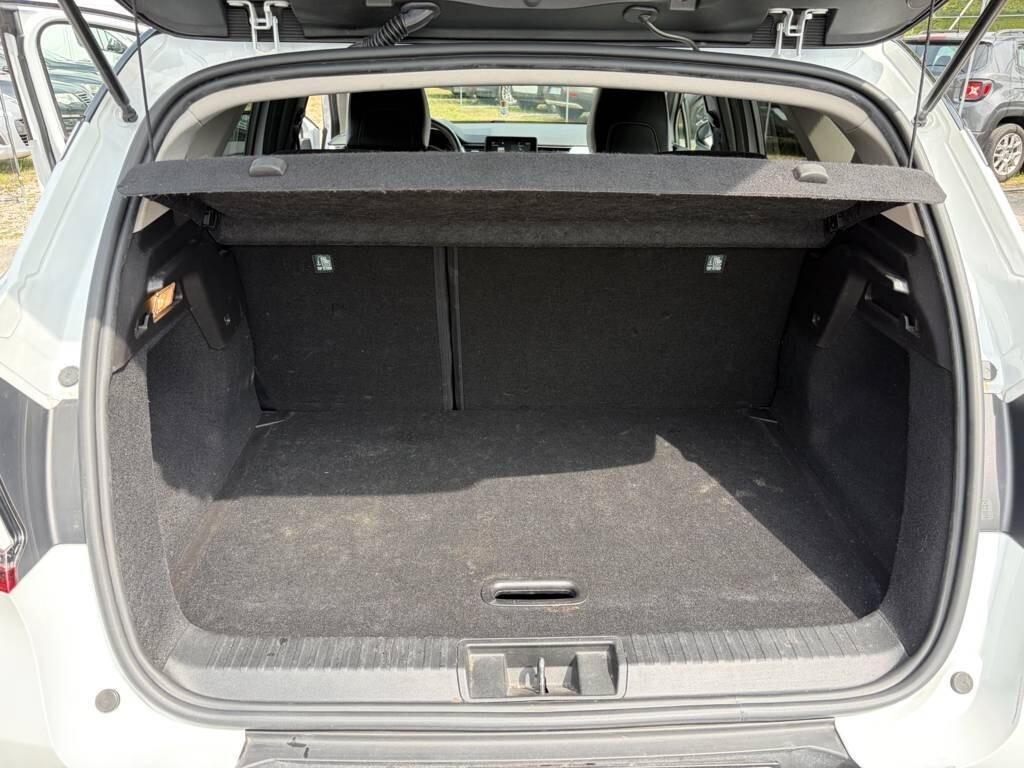 Renault Captur Mild Hybrid 140 CV Intens