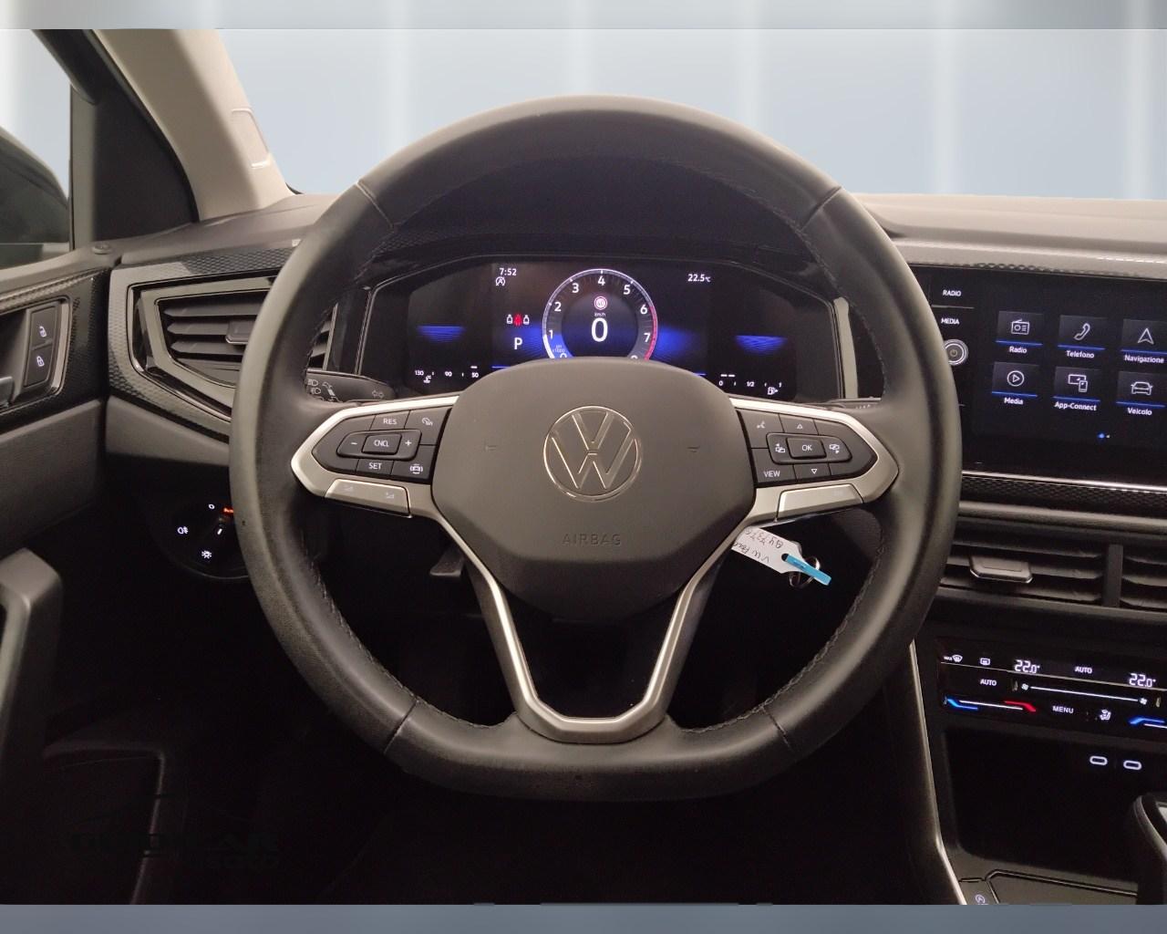 VOLKSWAGEN Polo VI 2022 - Polo 1.0 tsi Life 95cv dsg